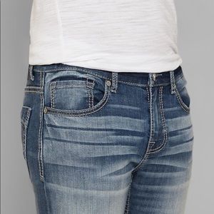 Men’s Alec Straight Stretch Jean Buckle brand